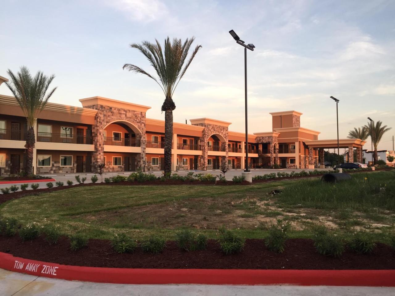 فندق إكونو لودج إن آند سويتس هيوستن نورث ويست سيتي فير Jersey Village المظهر الخارجي الصورة